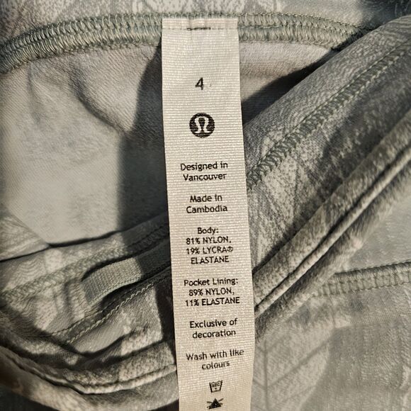 Lululemon Swift Speed Crop Reverberate Chevron Jacquard Blue White 30in L Size 4 - Picture 2 of 9